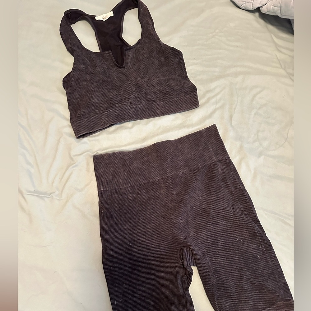Talulah Essential Ribbed Biker Set